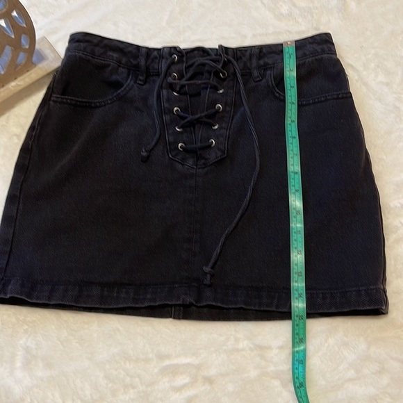 Kendall & Kylie black skirt - Picture 6 of 7